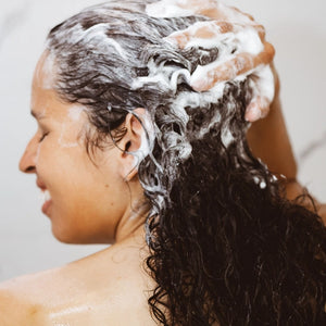 Baomint™ moisturizing shampoo lather rich and famous